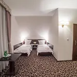 Grodzisko Otel 3*
